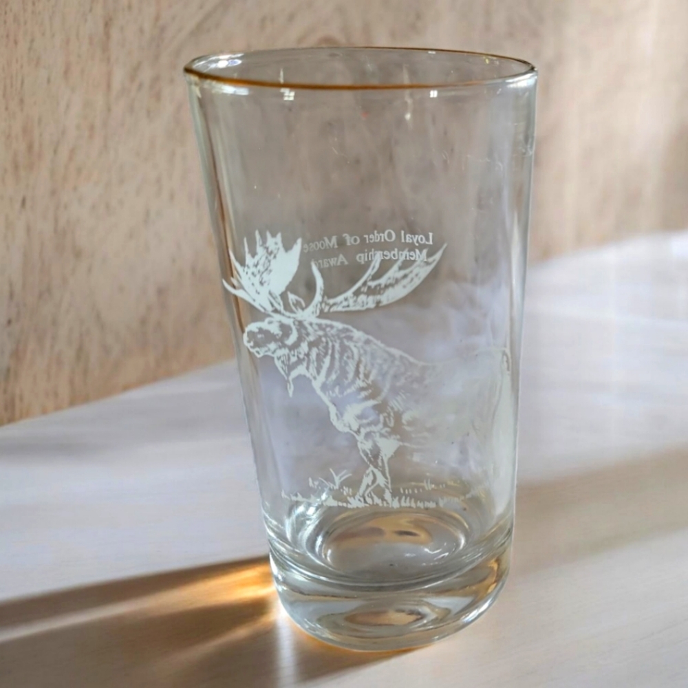 1 VTG 60'S MOOSE MEMBERSHIP AWARD TUMBLER/BAR GLASS 12 Oz